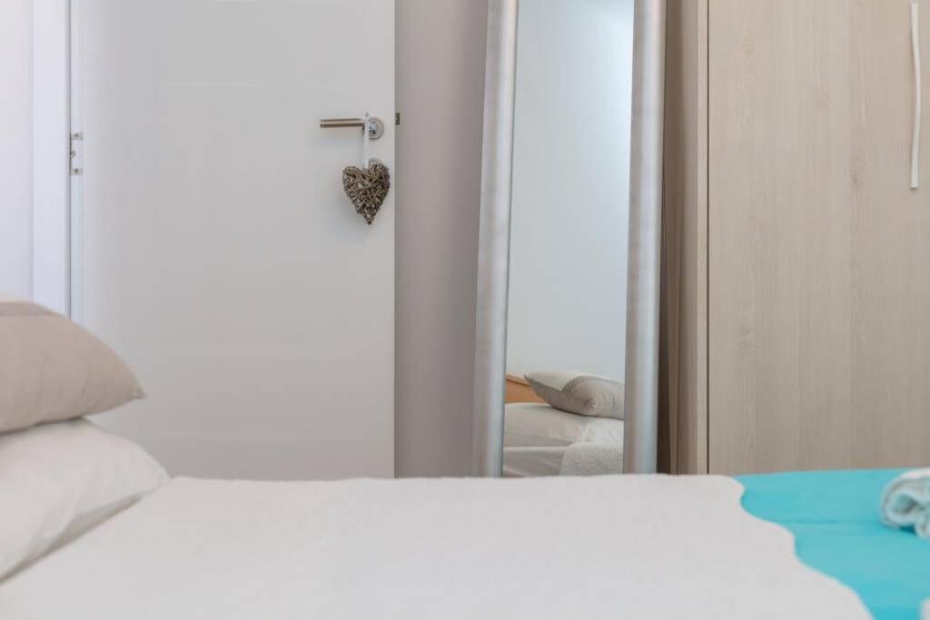 Seaview Apartment Sparkle Iskra - Povlja, Brac بوفليا المظهر الخارجي الصورة
