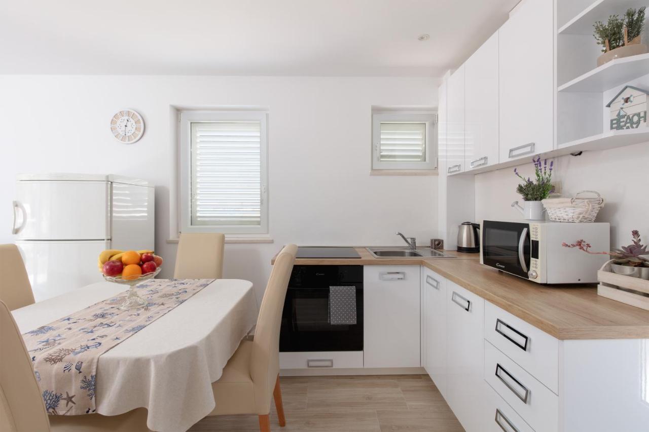 Seaview Apartment Sparkle Iskra - Povlja, Brac بوفليا المظهر الخارجي الصورة