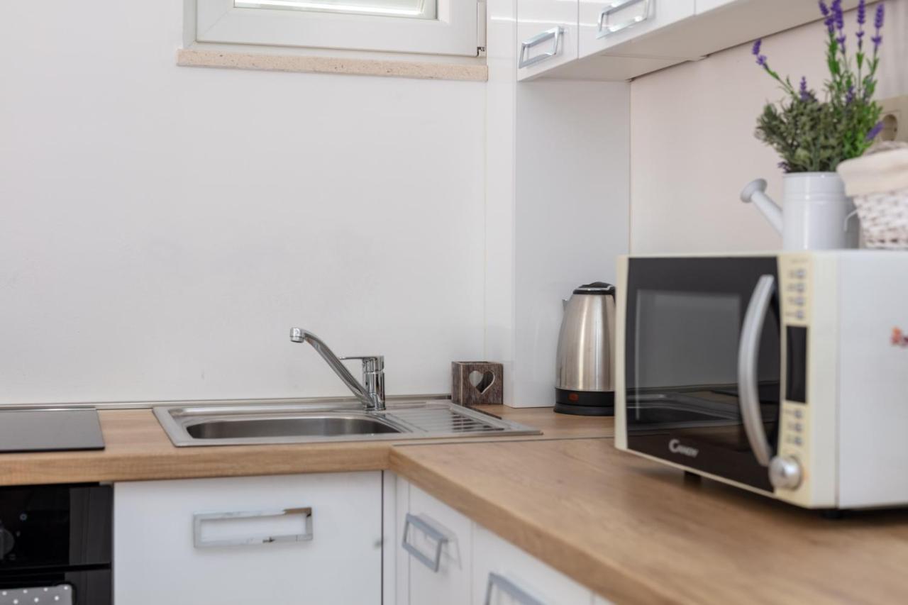 Seaview Apartment Sparkle Iskra - Povlja, Brac بوفليا المظهر الخارجي الصورة
